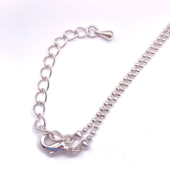 Silver filigree floral pendant necklace - Picture 2 of 4